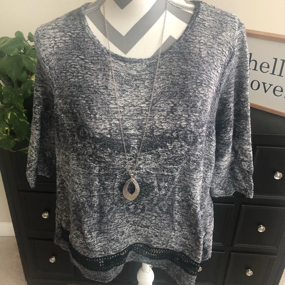 3/4 sleeve Gray Top With Crochet Top